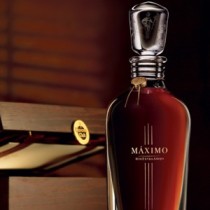 Maximo Extra Anejo Rum